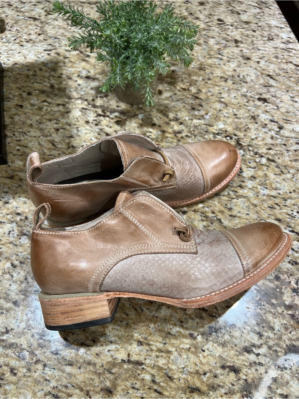 Freebird Mabel Taupe Multi Leather Western-Inspired Slip-On Oxford Loafer 10 - Picture 2 of 14